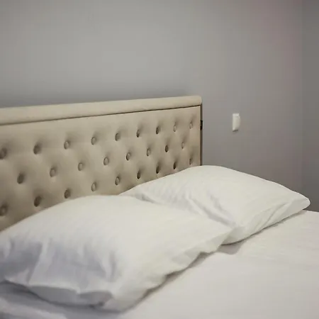 Jolly By Reside Baltic Apartment *